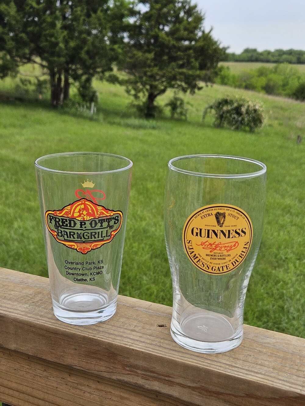 Vintage Guinness Extra Stout Pint Glass Dublin Tulip + Fred P. Ott's Kansas Pub
